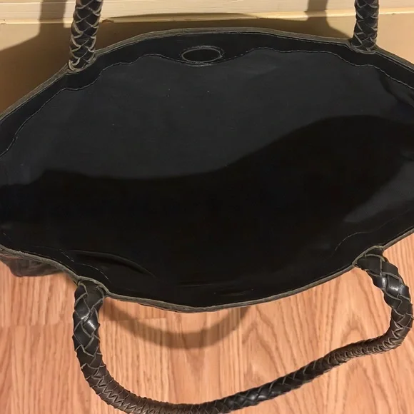 Handmade by artisans Black LEATHER Woven Tote Bag BEMBIEN - Picture 5 of 7